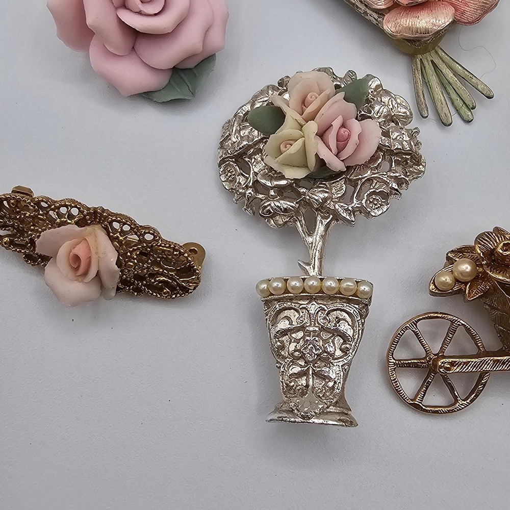 Vtg Porcelain Resin Rose Brooch Lot Victorian Revival Garden Spring Cottagecore - Picture 8 of 14